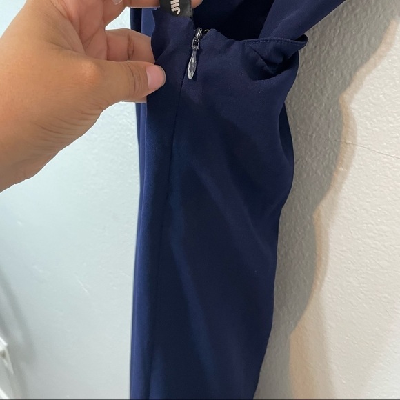 Jill Jill Stuart Navy Blue Plunge V- Neck Backless Maxi Gown​​​​ - Picture 7 of 10